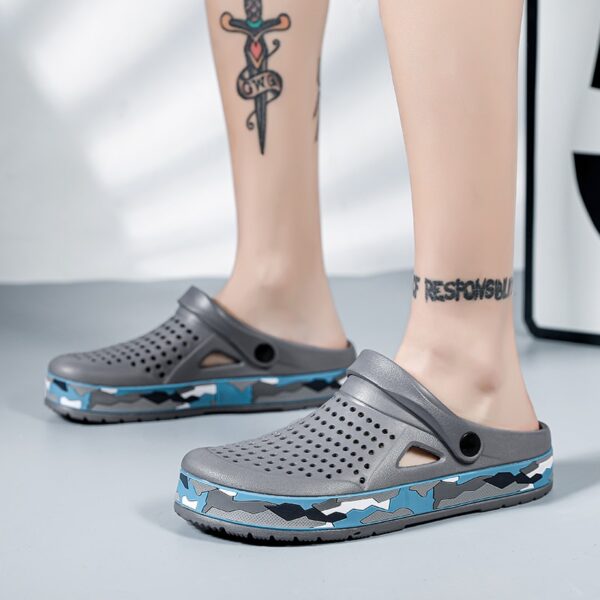 Brand Men Sandals Black Garden Casual Aqua Clogs Hot Male Band Sandals Summer Slides Beach Swimming Shoes Slippers
