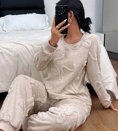 Cozy Fleece Loungewear Set for Women – Long Sleeve Top & Pants